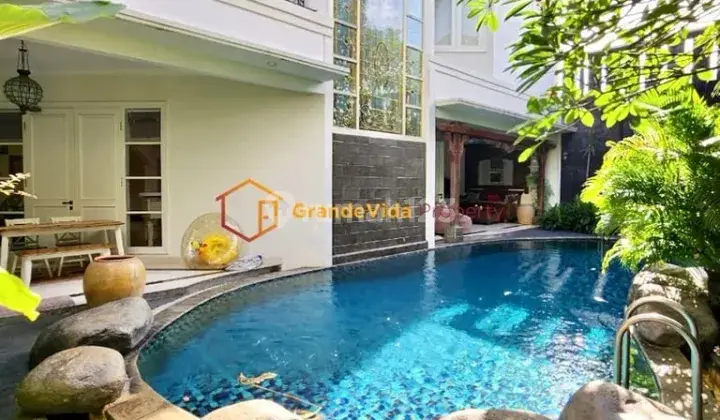Permata Hijau Rumah Cantik, Bangunan 2 Lantai, Design Classic Mewah