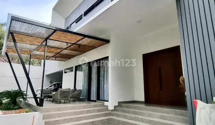 Cinere Bangunan Baru 2 Lantai, Fully Furnished Interior Mewah, Dalam Komplek Tenang Dan Asri 2