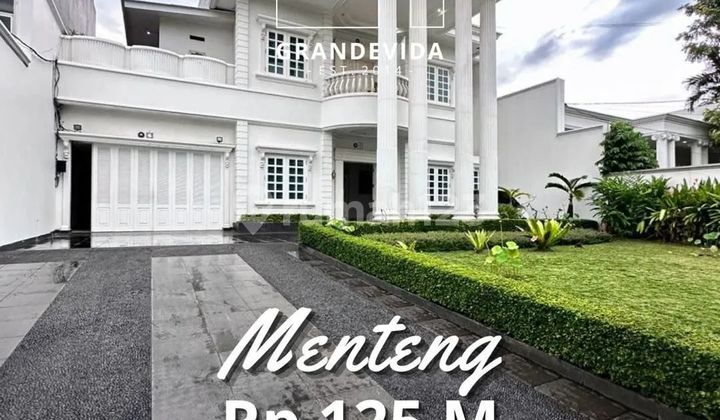 Menteng Luxurious Modern Classic, Prime Area, Jalan Lebar, Tanah Luas, Bangunan Terawat Menteng Luxurious Modern Classic, Prime Area, Jalan Lebar, Tanah Luas, Bangunan Terawat