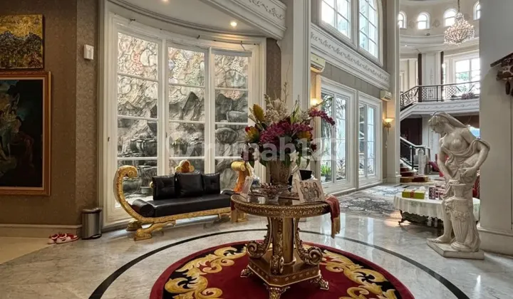 PRICE DROP!!! CILANDAK LUXURY WELL-MAINTAINED AND READY-TO-OCCUPY HOUSE, SPACIOUS LAND AND LARGE BUILDING