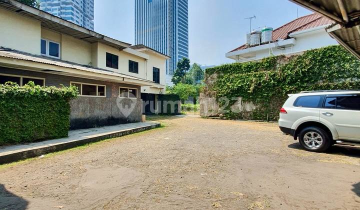 PRICE DROP!!! KUNINGAN RUMAH LAMA HITUNG TANAH, PERIZINAN R5, COCOK UNTUK HUNIAN 2