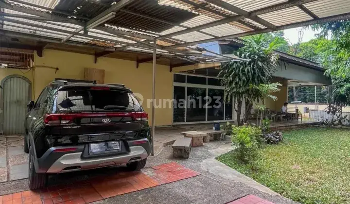 Kebayoran Baru Rumah Lama Hitung Tanah, Lokasi Super Prime, Posisi Hook 2