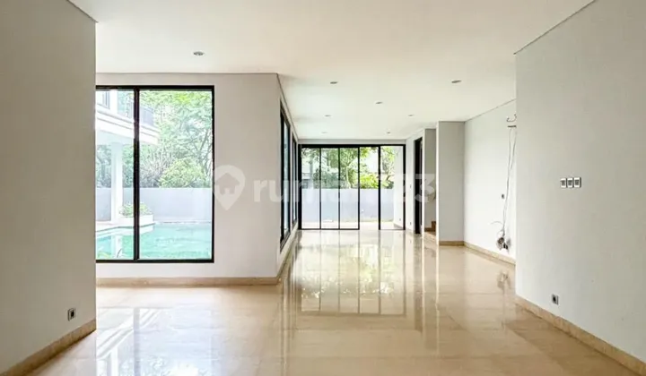 TANJUNG BARAT RUMAH CANTIK TERAWAT DAN SIAP HUNI, PRIVATE POOL, DALAM TOWNHOUSE BESAR, AKSES CEPAT KE CBS SIMATUPANG 2