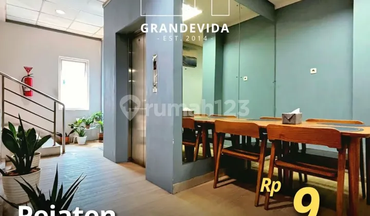 PEJATEN RUKO 5 LANTAI TERAWAT, LIFT READY, AREA KOMERSIL