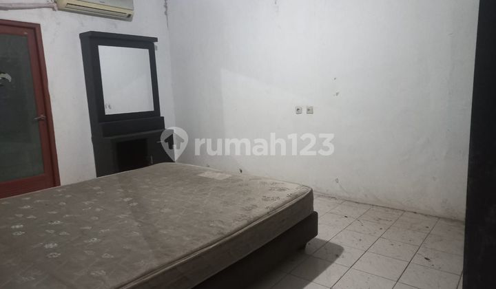 Rumah SHM 2 Lantai 15 Menit ke Stasiun Bekasi LT 135 Hadap Timur J24602 2