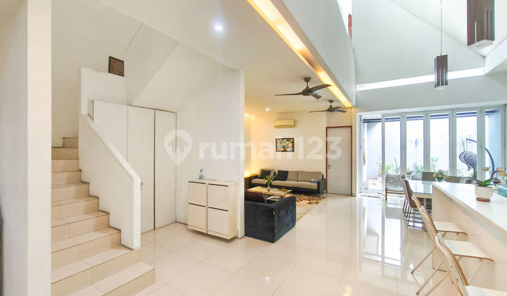 Spacious 5-Bedroom House 11 Minutes to Pinang Toll Gate 4 KPR Assisted J37509 2