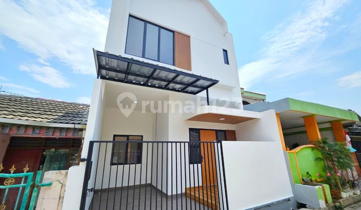 2-Story House Facing North, 15 Minutes to Summarecon Mall Bekasi J-37657 2-Story House Facing North, 15 Minutes to Summarecon Mall Bekasi J-37657