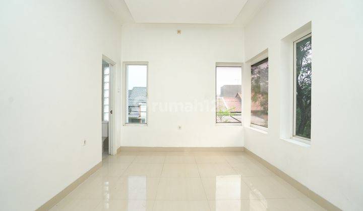 Rumah Asri Bebas Banjir di Bukit Golf Riverside Harga Nego Siap Kpr 11