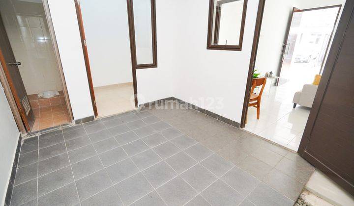 Rumah 2 Lantai di Cluster The Spring Serpong Bebas Banjir Harga All In Kpr 12