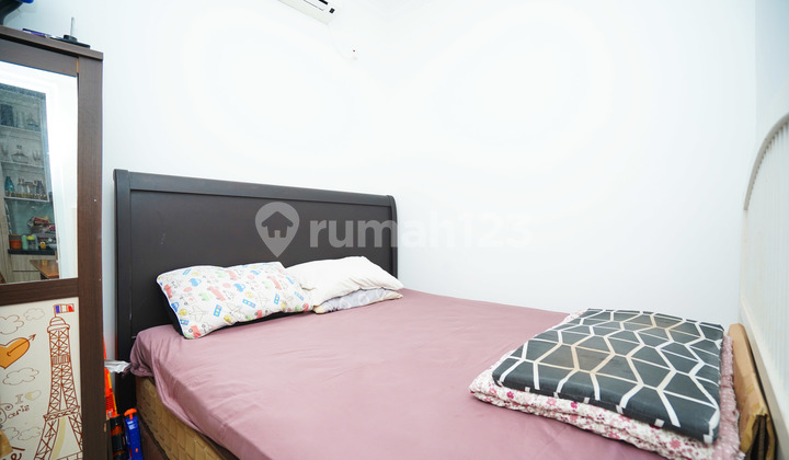 Rumah Strategis Siap Kpr di Victoria Hills Residence Dekat Beji 12