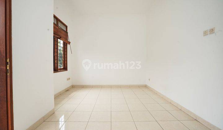 Rumah Luas di Permata Puri Laguna Dekat Grand Cimanggis Mall Siap Kpr 10