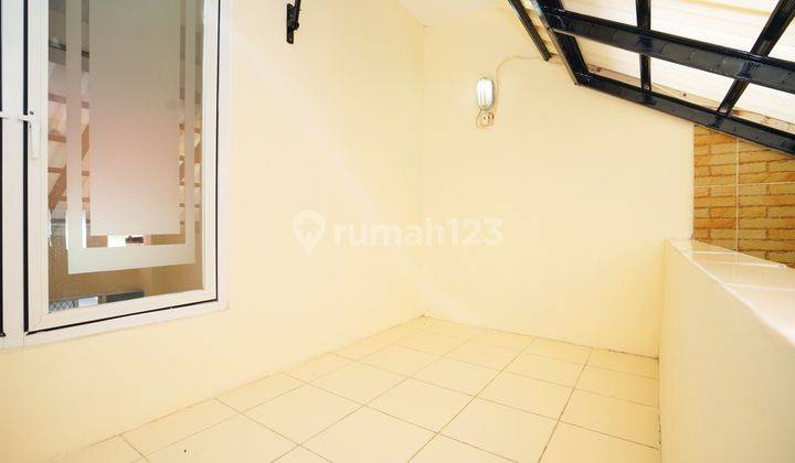 Rumah Dekat Mall Bsd Plaza di Green Serpong Bintaro Siap Kpr 12