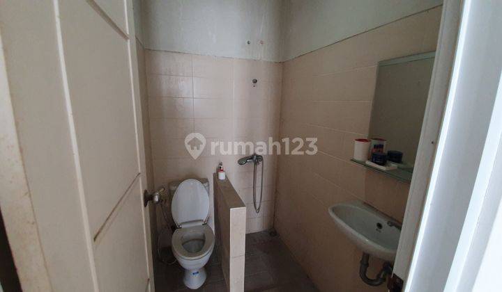 Rumah Strategis Bebas Banjir di D Green Palace Harga Nego  4