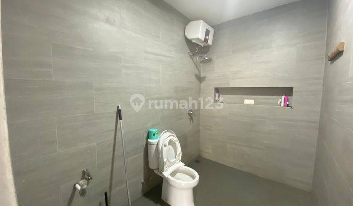 Rumah Strategis Harga Nego Kpr Bebas Banjir di Nusaloka 7