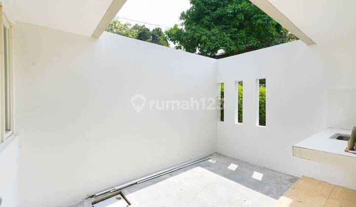Rumah Asri Bebas Banjir di Summit Rancamaya Siap Kpr Harga All In 12