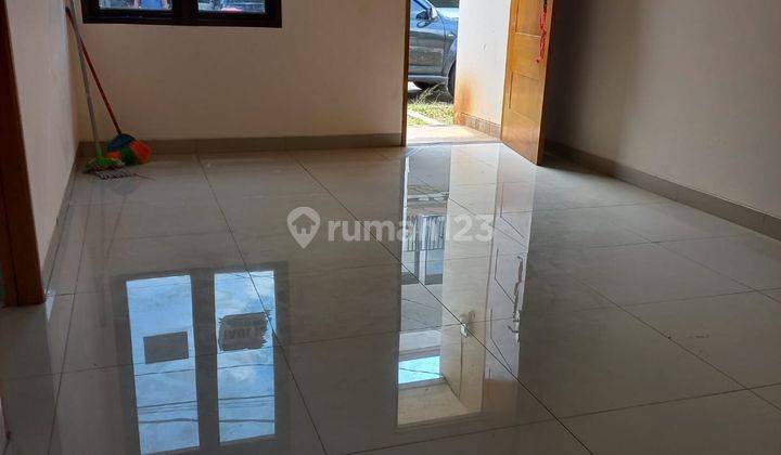 Rumah Seken Terawat di Griya Loka Bebas Banjir Harga All In 2