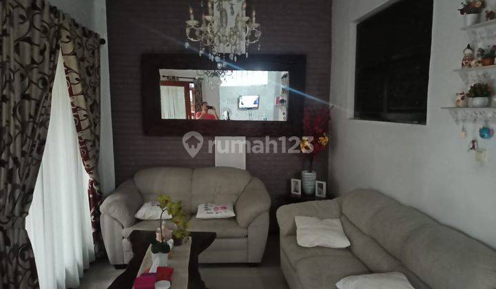 Rumah 3 Lantai di Taman Anyelir Depok Bebas Banjir J17408 2