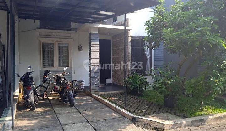 Rumah Strategis Hanya 7 Menit Ke Cibubur Junction di Puri Cibubur Permai J11484 1