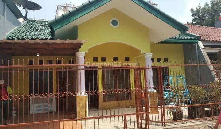 Rumah Hanya Selangkah Ke Bus Stop Villa Cibubur Indah di Depok J13971 1