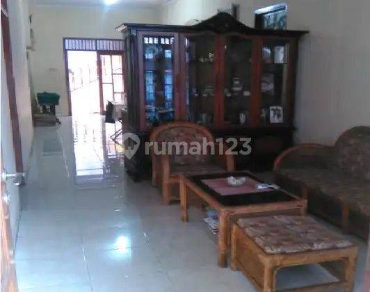 Rumah Siap Huni Dekat Stasiun Universitas Indonesia di Komplek Bbd J11662 2