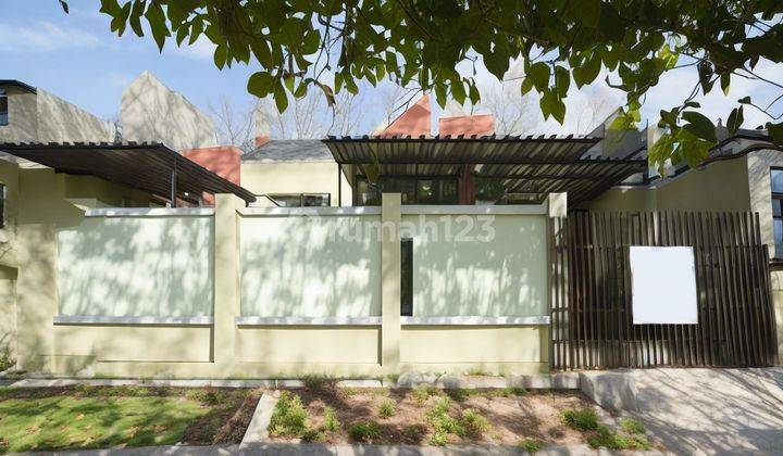 Rumah Dekat Mall Summarecon Mall Serpong Harga Murah J16171 1