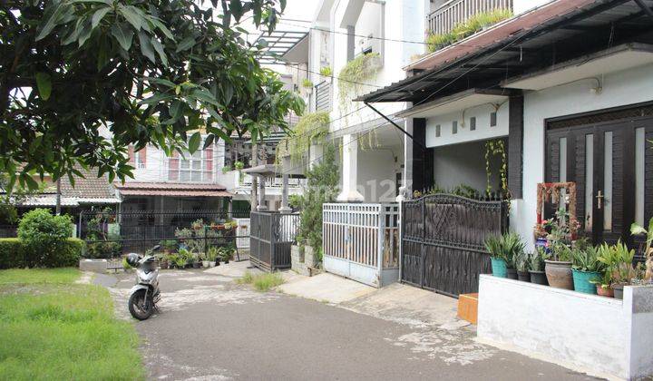 Rumah SHM 3 Lantai Harga Nego 2 Menit Ke Stasiun Citayam Siap Kpr J17427 2