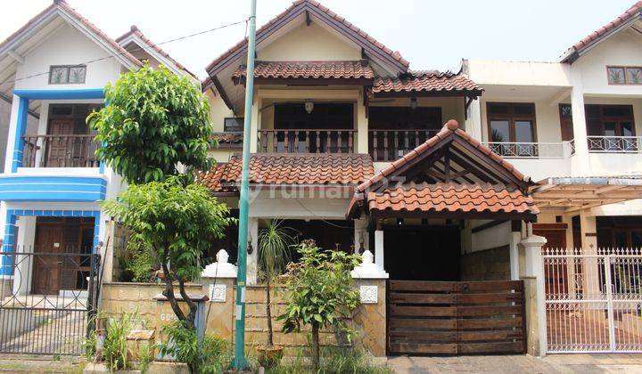 Rumah Lt 160 di Raffles Hills Hadap Utara Selangkah Gerbang Tol Cibubur 2 J17264 1