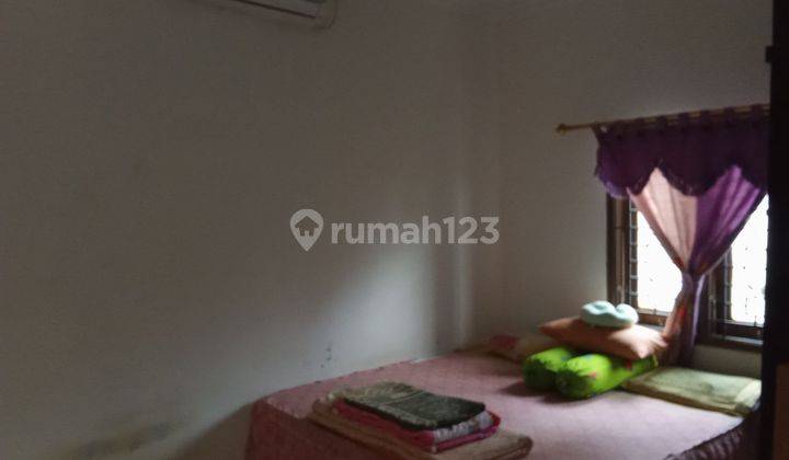 Rumah Hook 2Lt Harga Nego 10 menit ke Stasiun Depok Siap KPR J22444 2