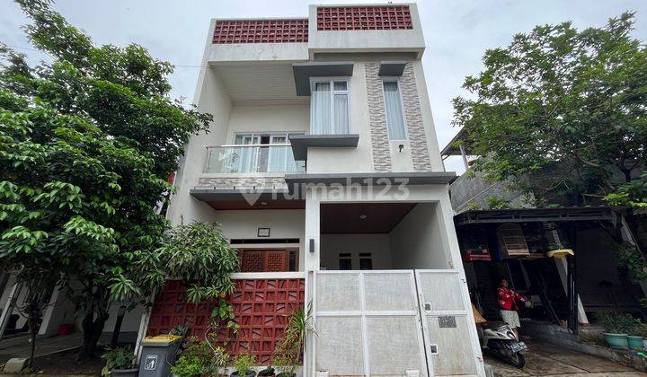 Rumah 3 Lantai SHM 15mnt Rsud Cibinong Dibantu Kpr, Nego J22606 1