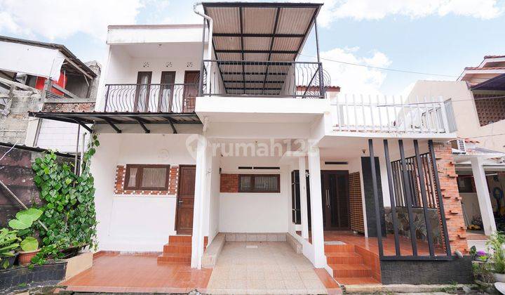 Rumah 2 Lt Baru Renov 15 Menit ke Terminal Sawangan Harga Nego J18657 1