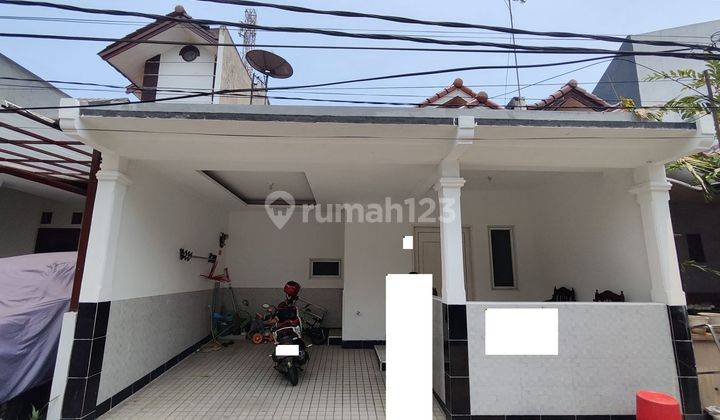 Rumah Luas 2 Lt Hadap Timur Siap KPR 15 Menit ke Stasiun Depok Bisa KPR J18942 1