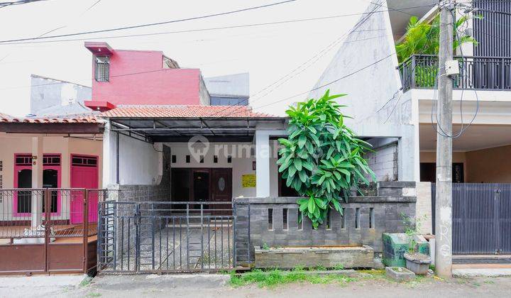 Rumah SHM Siap KPR 15 Mnt ke Cinere Bellevue Mall Harga Nego J24448 1