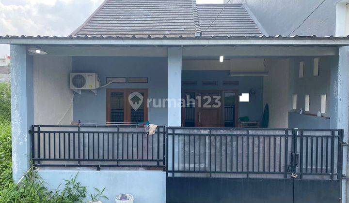 Rumah 8 Menit ke Gerbang Tol Sentul Barat Ada Carport SHM Siap KPR J26792 1