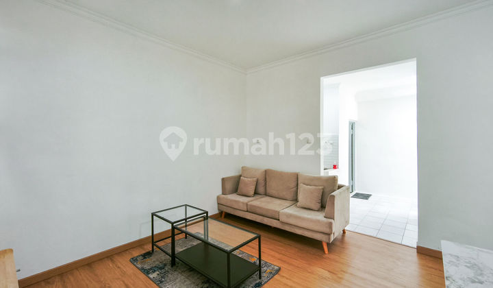 Rumah Minimalis Hook 5 Menit ke Cibinong City Mall Dibantu KPR J30954 2