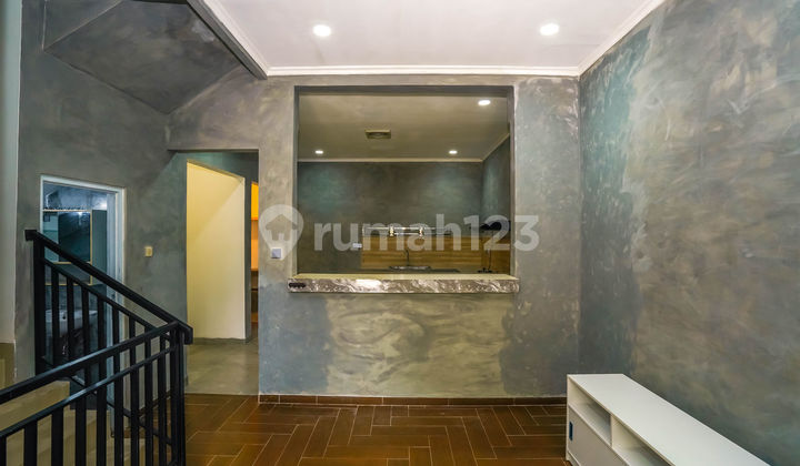 Dream Home 15 Minutes to Pamulang Toll Gate SHM North Facing J23682 2