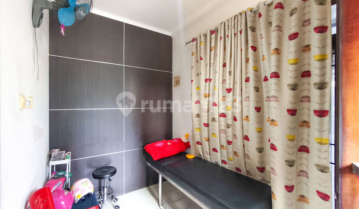 Rumah 2 Lantai SHM Dekat Gerbang Tol Serpong 7 Hadap Timur J35692 2