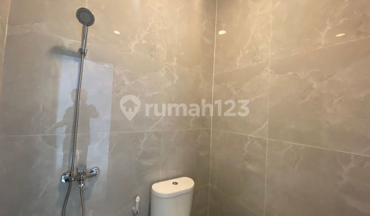 1-Story House Well-Maintained 10 Minutes to Cimanggis Toll Gate 5 Facing North J38895