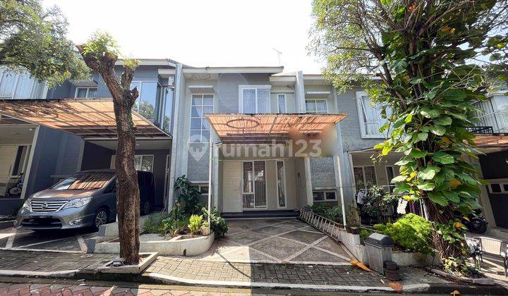 Rumah Cantik Ada Carport 15 Menit ke Pesona Square Mall Dibantu KPR J21885 1