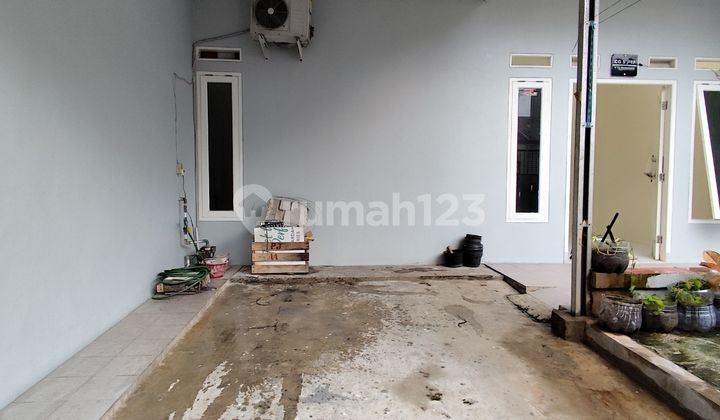 Rumah SHM Strategis 8 Mnt ke Living Plaza Pamulang Dibantu KPR J33306 2