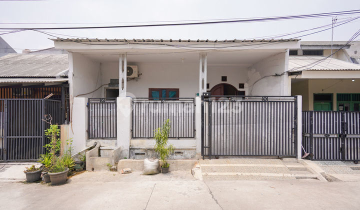 Rumah Minimalis 10 Menit ke RS Helsa Jatirahayu 2 Lt Hadap Utara J25073