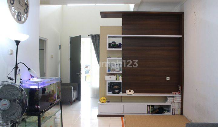 Rumah Luas 2 Lantai 15 Menit Ke Stasiun Depok, Siap Kpr Harga Nego J21417 2