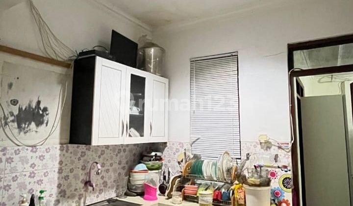 Land Area 160 South Facing House 10 Minutes to Cisalak Toll Gate 3 J-37648 Land Area 160 South Facing House 10 Minutes to Cisalak Toll Gate 3 J-37648