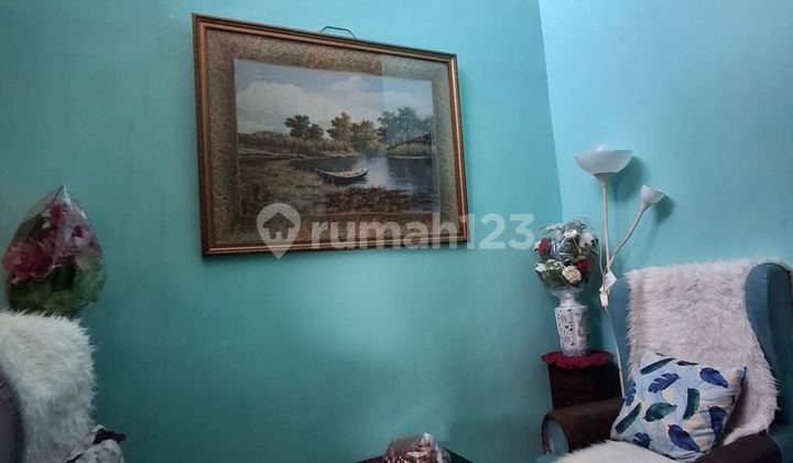 Rumah Luas 3 Lt SHM dekat Summarecon Mall Bekasi Bebas Banjir J-32790 2