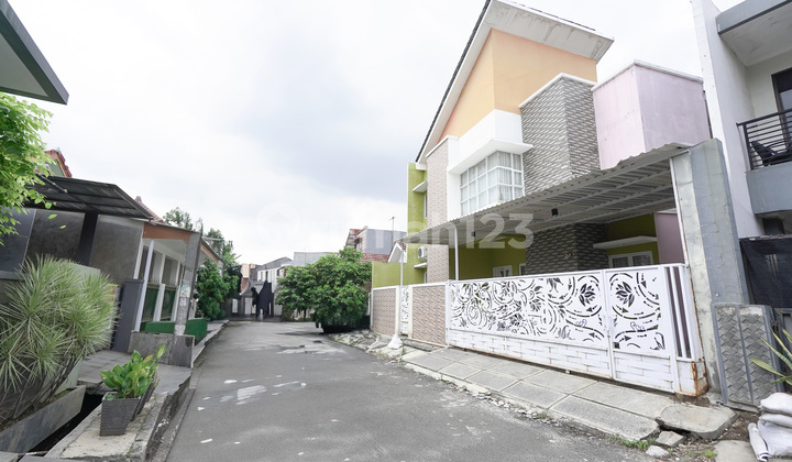 2-Storey House Flood-Free 7 Minutes to Citra Harapan Hospital East-Facing J39657 2