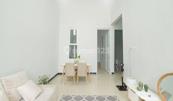 Rumah SHM Ready Furnished dekat Mall dan Stasiun di Bogor Harga Nego J19032 2