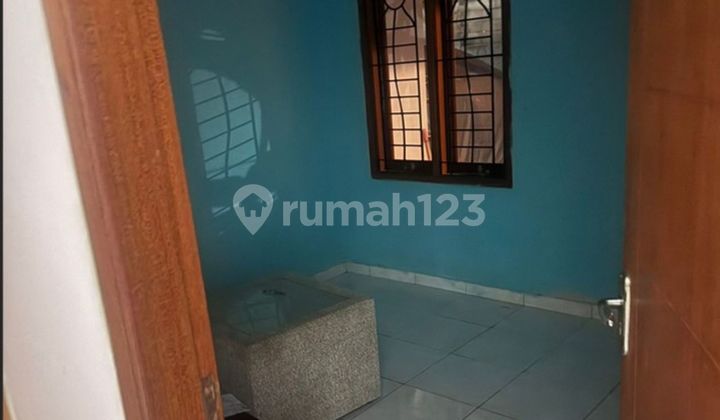 Strategic SHM House near Sawangan Toll Gate 1 with KPR Assistance J-32032 2