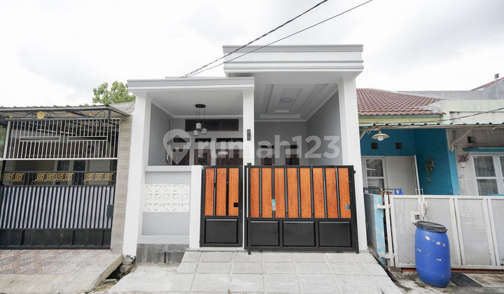 Rumah 1 LT Dekat Harapan Indah 7 Menit ke Terminal Bebas Banjir J37880