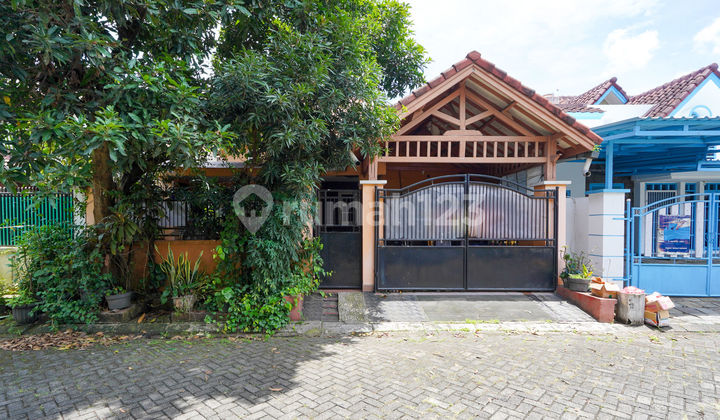 Rumah Luas 2 Lantai 15 Menit ke Gerbang Tol Bitung 2 Hadap Selatan J22244 Rumah Luas 2 Lantai 15 Menit ke Gerbang Tol Bitung 2 Hadap Selatan J22244