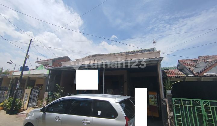 Rumah Bebas Banjir 15 Menit ke Summarecon Mall Bekasi Dibantu KPR J-29196 Rumah Bebas Banjir 15 Menit ke Summarecon Mall Bekasi Dibantu KPR J-29196