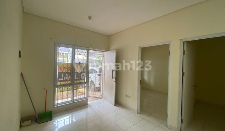 House 9 Minutes to Hermina Serpong Hospital South Facing Ready for KPR J-22393